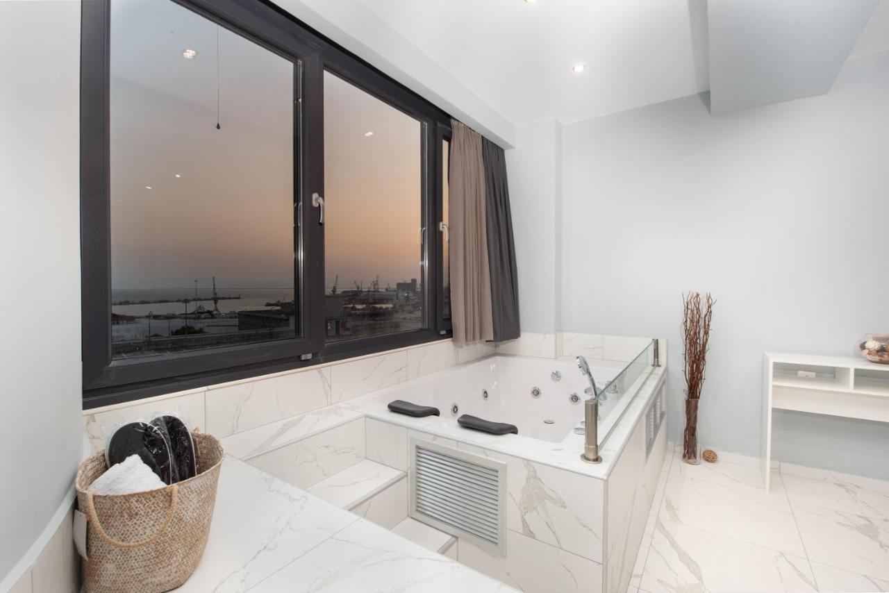 Sea & City Luxury Suite Салоники Экстерьер фото