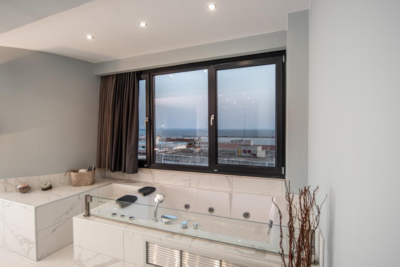 Sea & City Luxury Suite Салоники Экстерьер фото