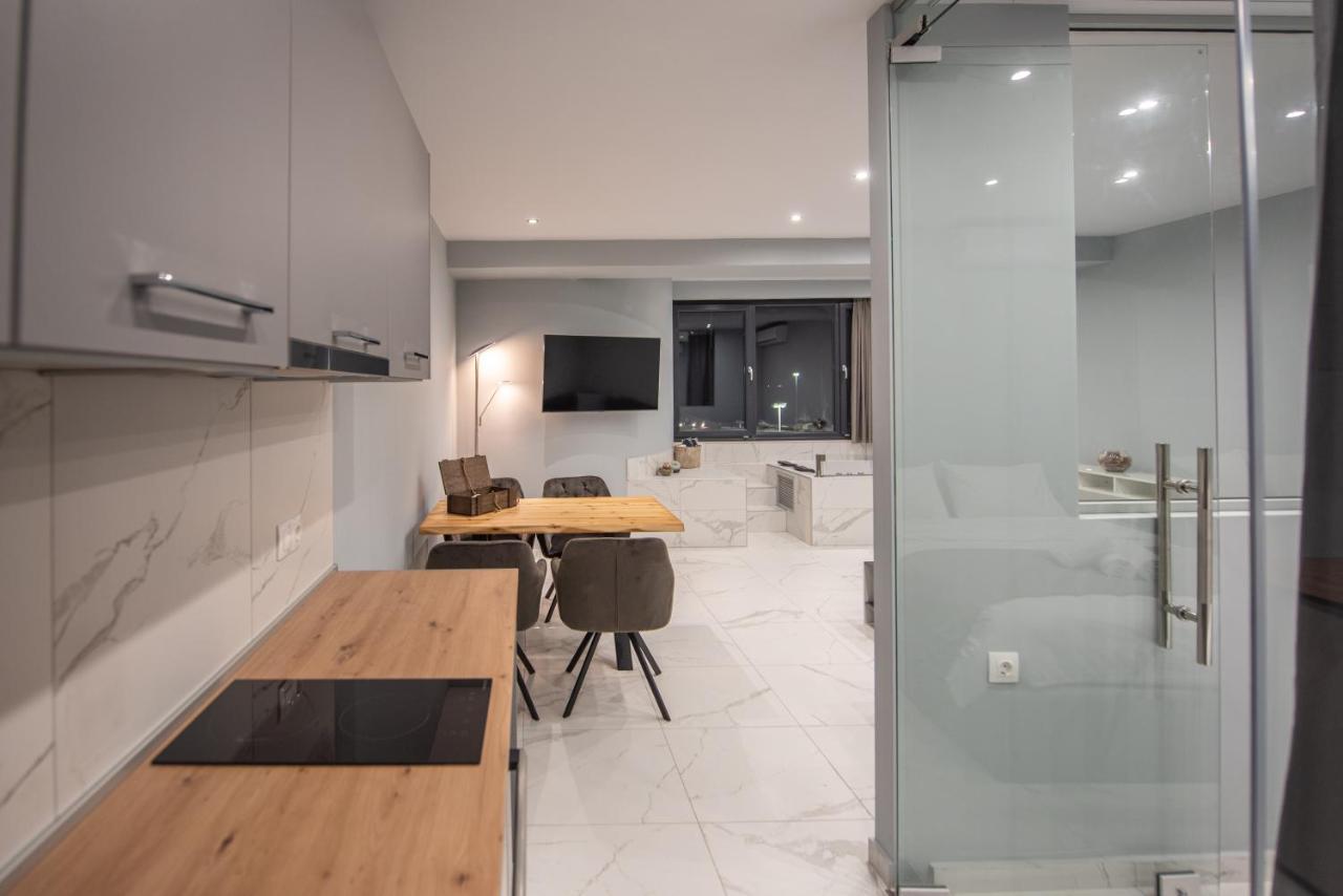 Sea & City Luxury Suite Салоники Экстерьер фото